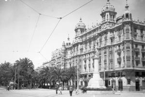 Centenario Casa Carbonell