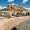 Castillo de Santa Bárbara y Playa del Postiguet. Castell de Santa Bàrbara i platja Postiguet