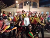 La concejala Lidia López con un grupo de participantes en el Halloween alicantino
