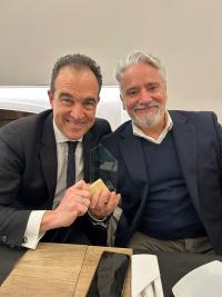 El concejal de Innovación, Antonio Peral, junto con el jefe del servicio de Innovación, Javier Morales, recogieron el premio.