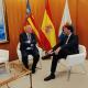 Reunión en el Ayuntamiento de Alicante del alcalde Luis Barcala y el presidente del Banco Sabadell,Josep Oliu